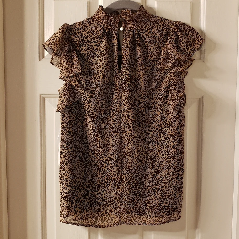 NWT! Uncommon Animal Print Ruffle Blouse - Picture 3 of 3